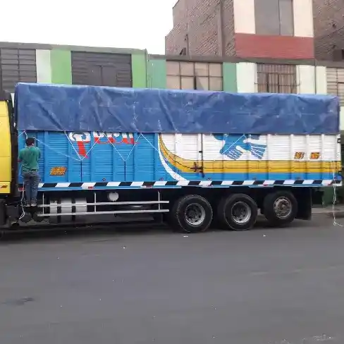 Toldera de lona encerada pintada