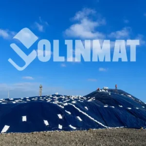 Instalacion de mantas tarflex para cobertura de agregados.